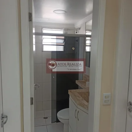 Imagem Vendo Apartamento no Jardim Lalo proximo a estação autódromo da CPTM, e Rua Miguel Yunes. Vendo lindo Apartamento todo reformado no Jardim Lalo, imóvel com 2 Dormitórios, 1 vaga de garagem, cozinha americana com Armários, imóvel próximo a estação autodrom