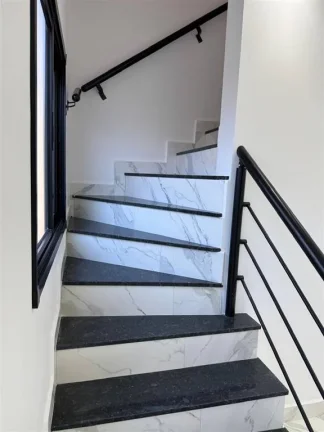 Imagem CASA COM 49.1 m² - MARACANÃ - PRAIA GRANDE SP