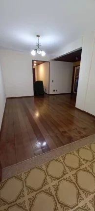 Imagem Apto de 3 quartos, dependencia no centro de Nova Friburgo a VENDA.