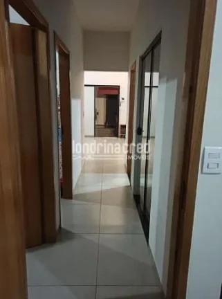 Imagem Ótima casa no Jardim Neman Sahyun com 3 quartos sendo 01 suíte, sala, cozinha americana, banheiro social, com 155 metros de construção.
