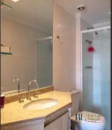 Imagem Vende Apartamento Na Rua Taquari 3 Dormitórios - Sacada Com Churrasqueira!!