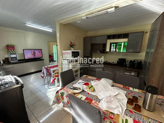 Imagem Oportunidade Única na Zona Norte! Casa com 3 quartos, quintal espaçoso e 200m² de terreno, ao lado da Av. Saul Elkind, perto de tudo que você precisa!