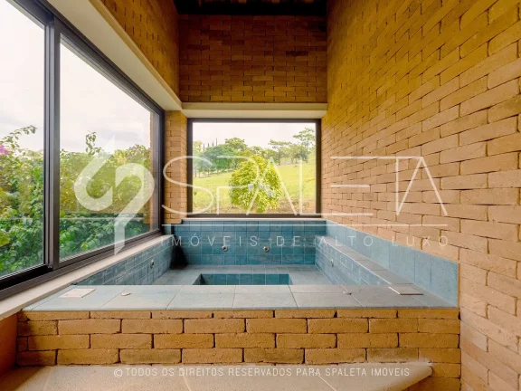 Imagem Linda casa colonial na Fazenda da Grama: conforto e natureza em harmonia