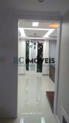 Imagem Casa a Venda no bairro Camarão - São Gonçalo, RJ