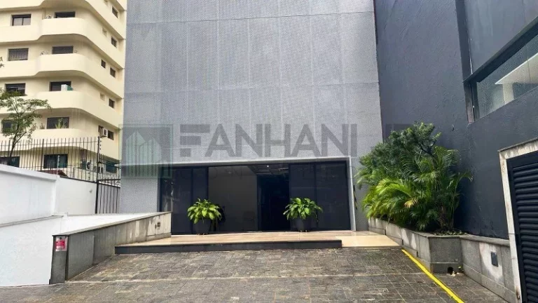 Imagem Prédio Monousuário localizado no privilegiado bairro do Jardim Europa, em uma região de fácil acesso por transporte público e particular. Com um ter