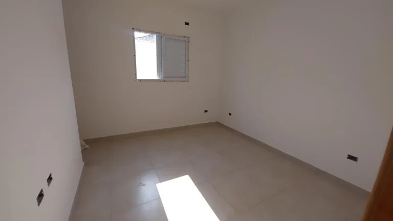 Imagem Casa para Venda em Itanhaém, Jardim Grandesp, 2 dormitórios, 1 suíte, 1 banheiro, 2 vagas