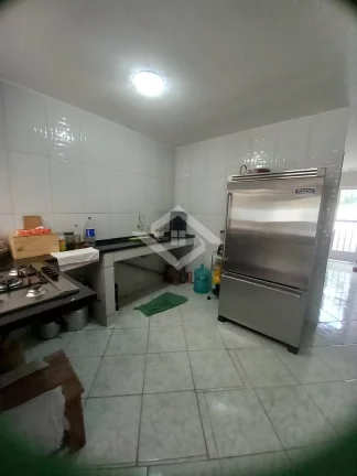 Imagem Casa na pedra de guaratiba