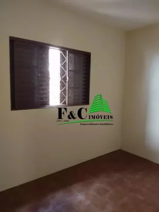 Imagem Casa para Venda em Limeira, Vila Piza, 3 dormitórios, 1 banheiro, 2 vagas