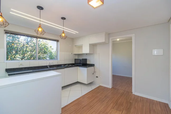 Imagem Apartamento de 1 quarto no bairro Água Verde
