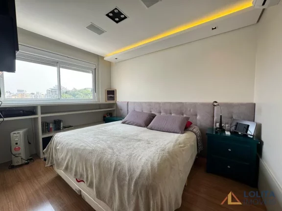 Imagem Apartamento à Venda no Centro, 3 quartos e 3 vagas em Florianópolis/SC.