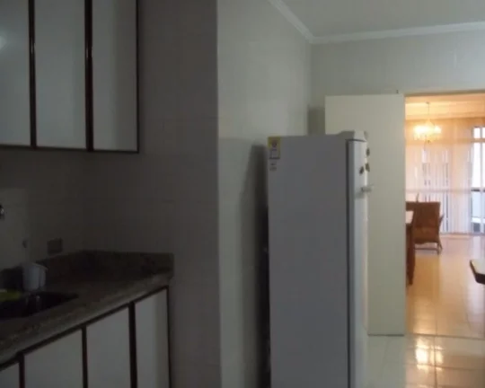 Imagem Apartamento de luxo à venda ou locação em Guarujá-SP, Pitangueiras - 3 quartos, 1 suíte, 3 banheiros, 2 vagas, 112m².