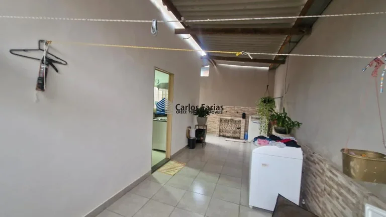 Imagem Casa para Venda em Cidade Ocidental, Centro, 2 dormitórios, 1 suíte, 2 banheiros, 2 vagas