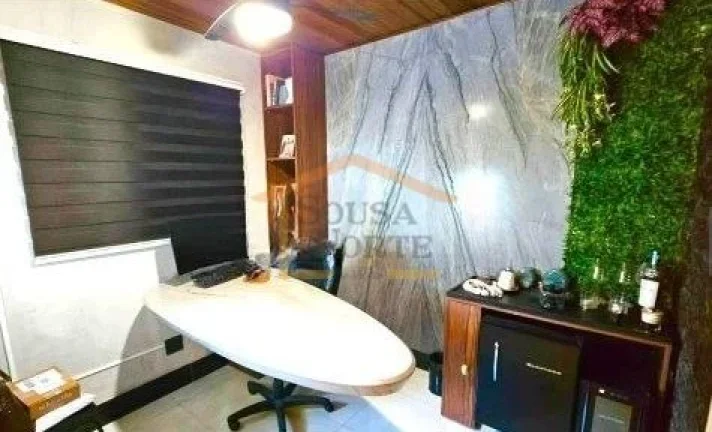 Imagem Imóvel comercial com aproximadamente 600m², sendo cerca de 30 metros de fachada em curva positiva ...