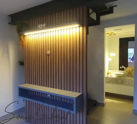 Imagem Aluguel de Casa na Vila Quinta dos Manacas em Vinhedo-SP: 3 quartos, 1 suíte, 2 salas, 2 vagas de garagem, 96,17 m². Venha Conferir! Imagem Aluguel de Casa na Vila Quinta dos Manacas em Vinhedo-SP: 3 quartos, 1 suíte, 2 salas, 2 vagas de garagem, 96,17 m². Venha Conferir!