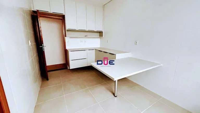 Imagem Casa com 3 dormitórios à venda, 156 m² por R$ 1.300.000 - Embaré - Santos/SP