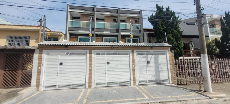 Imagem Sobrado - Bairro Vila Lais - Penha - 160 m² - 3 Suítes - Sacada - Quintal com churrasqueira - 3 Vagas - Aceita financiamento