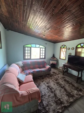 Imagem Sítio com 3 quartos, 13000m2, à venda