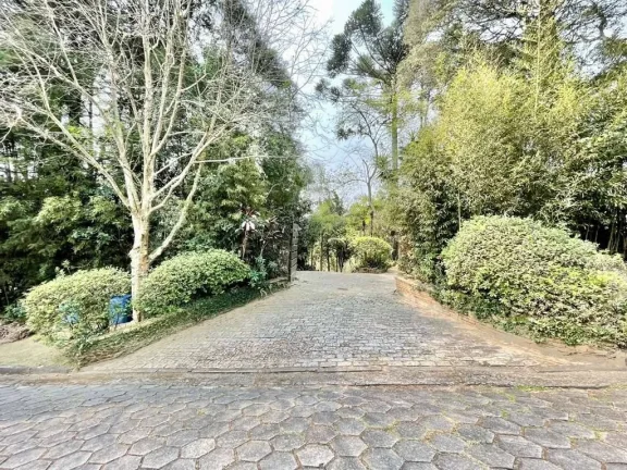 Imagem Cond Vila Real M. Velho - 100% TÉRREA! 3d/1ste + ap. hóspedes, em 6.370 m²!