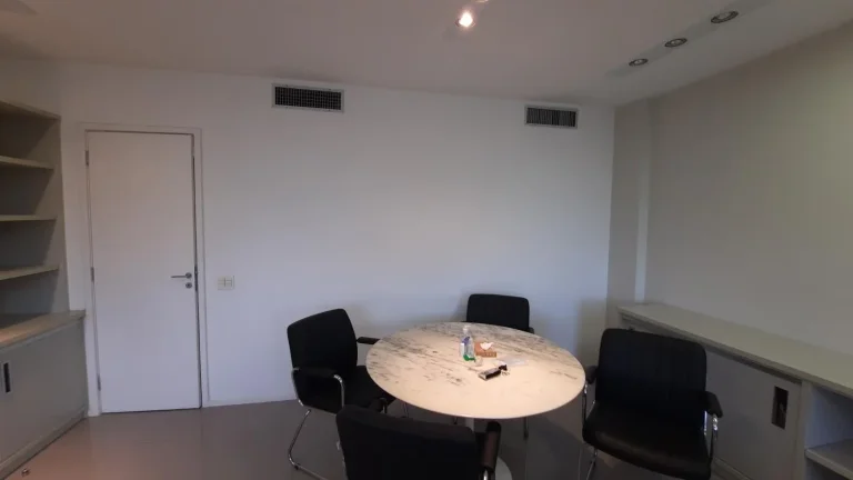 Imagem Sala Comercial para Venda em Rio de Janeiro, Barra da Tijuca, 1 banheiro, 1 vaga