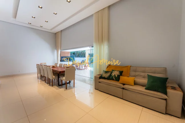 Imagem Casa com 3 suítes + escritório e 2 vagas