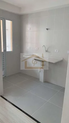 Imagem Condomínio residencial de prédios, com 260 unidades e lazer, recém entregue (2024) Elevador Sala ...