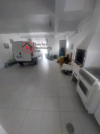 Imagem SOBRADO A VENDA PRÓXIMO AO SHOPPING ANÁLIA FRANCO. 3 DORMITÓRIOS, SENDO 1 SUÍTE COM VARANDA E HIDROMASSAGEM. 4 VAGAS DE GARAGEM.