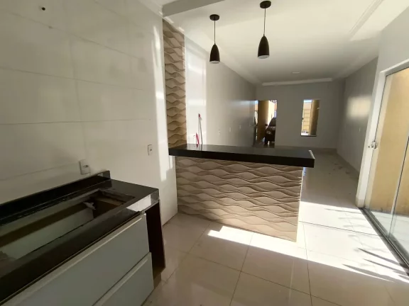 Imagem Casa 3/4 C Suite Na Avenida W5 No Setor Tocantins