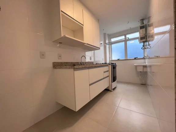 Imagem Apartamento à venda, 45 m² por R$ 430.000,00 - Várzea - Teresópolis/RJ