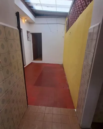 Imagem Casa quarto, sala, cozinha FL11