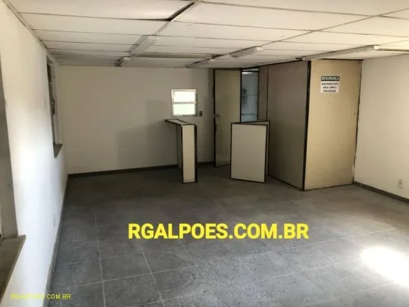 Imagem Galpão para Locação em DUQUE DE CAXIAS, Jardim Primavera, 2 banheiros