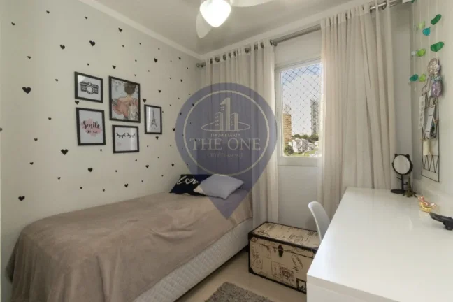 Imagem Imperdível apartamento à venda na Aclimação, São Paulo-SP! 3 quartos, 1 suíte, 2 salas, 2 banheiros, 1 vaga, 65m².