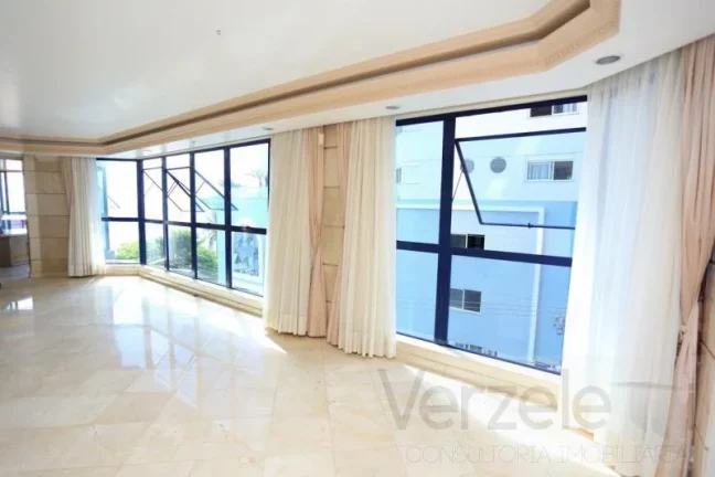 Imagem Apartamento com Terraço para Venda em Balneário Camboriú / SC no bairro Centro