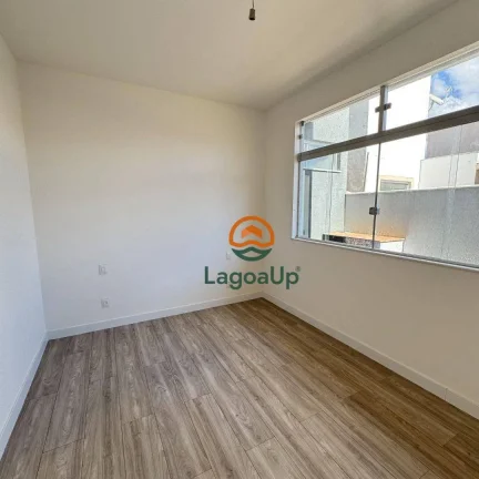 Imagem Casa com 3 dormitórios à venda, 135 m² por R$ 895.000 - Condomínio Trilhas Do Sol - Lagoa Santa/MG