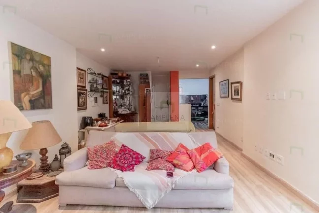 Apartamento 3 quartos, sendo 2 suítes à venda em Laranjeiras - Rio de Janeiro/RJ