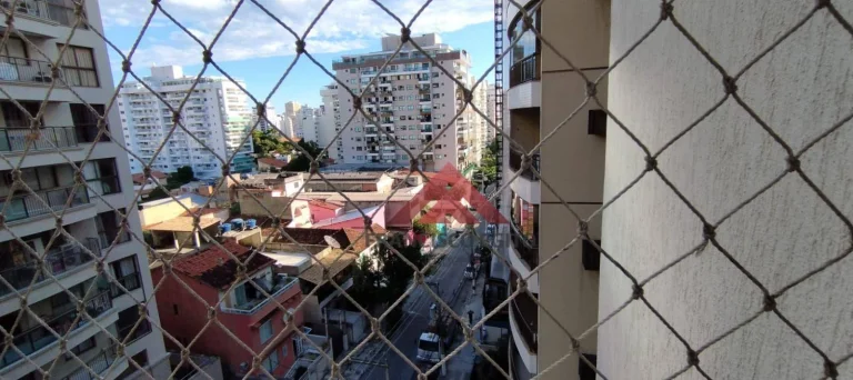 Imagem Apartamento com excelente localização em santa Rosa,rua com varios empreendimentos de alto padrão,imovél composto de Varanda gourmet,e outra varanda n