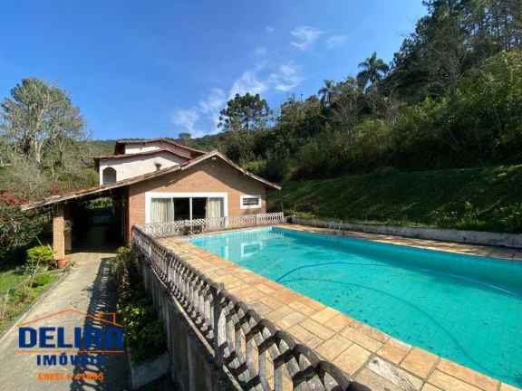 Imagem Sítio à venda com piscina,2 casas com um ótimo espaço.