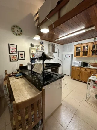 Imagem Apartamento triplex com 140m² no Saco da Ribeira em Ubatuba próximo às praias e marinas!