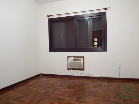 Imagem Casa de 3 dorm. para locação no bairro Glória, Porto Alegre/RS. - CA2740