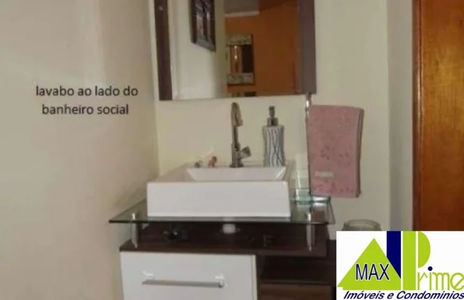 Imagem SOBRADO EM CONDOMÍNIO FECHADO, 03 DORMITÓRIOS 01 SUÍTE E DUAS VAGAS DE GARAGEM