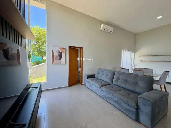 Imagem Casa com 4 suítes em condomínio em Porangaba - SP