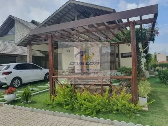 Imagem Vendo Casa Mobiliada, em Condomínio Fechado, com 160 m², 3 suítes, área gourmet e 2 vagas