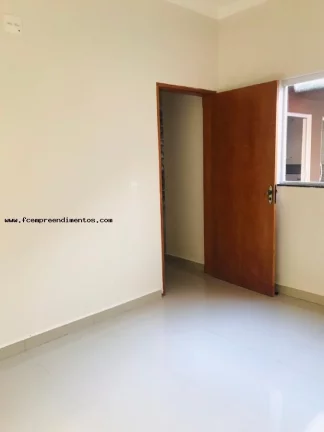 Imagem Casa Comercial para Venda em Limeira, Residencial Colinas do Engenho I, 2 dormitórios, 1 banheiro, 2 vagas