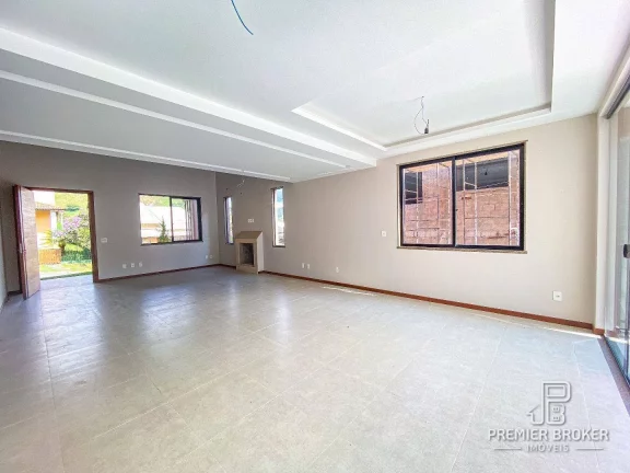 Imagem Casa à venda, 300 m² por R$ 1.350.000,00 - Vargem Grande - Teresópolis/RJ
