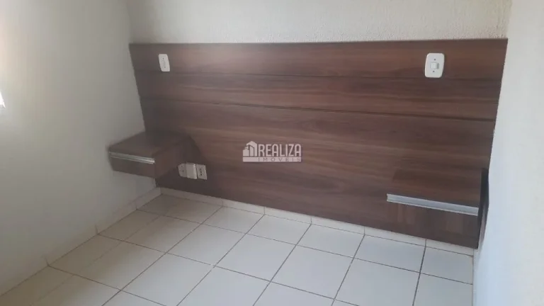 Imagem Casa à venda no Condomínio Moradas, bairro Recreio dos Bandeirantes em Uberaba
