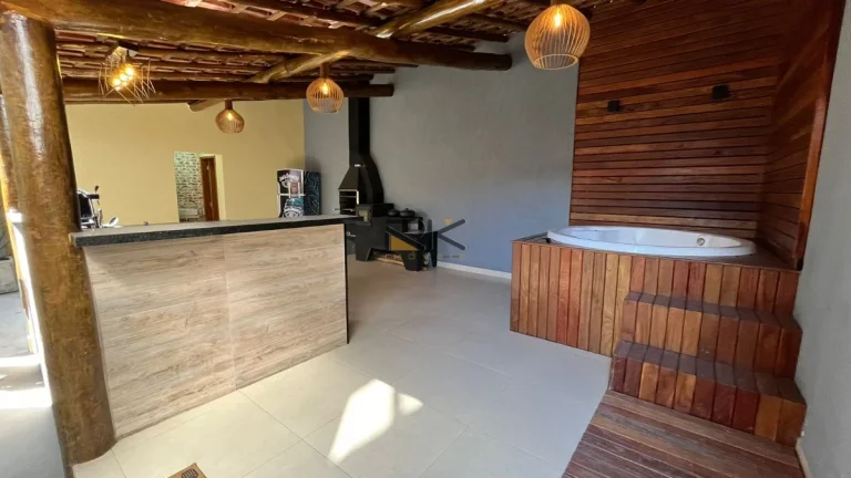 Imagem SOBRADO NO ITAGUÁ 2 dormitórios,3 banheiros,sala de estar e varanda gourmet com cozinha integrada