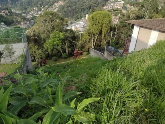 Imagem Terreno em Condomínio para Venda em Teresópolis / RJ no bairro Tijuca