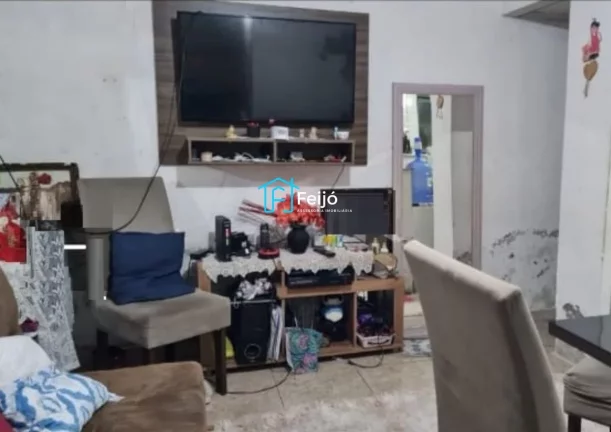 Imagem Casa 3 dormitórios no bairro Hípica