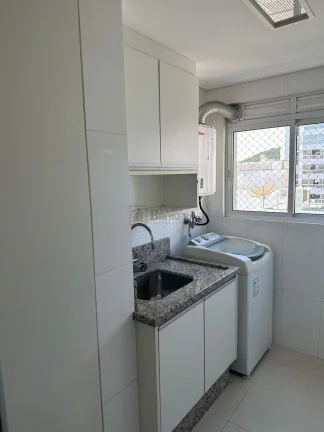 Imagem Apartamento locação anual com 3 suítes e 2 vagas de garagem
