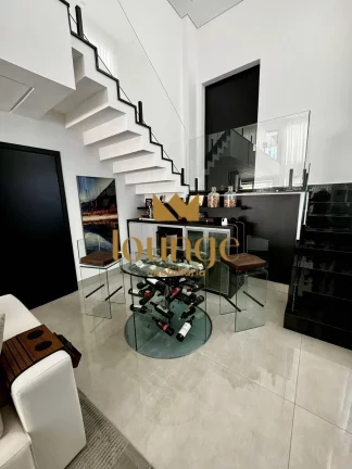 Imagem Casa à venda em Alphaville N. Esplanada III - Votorantim/SP