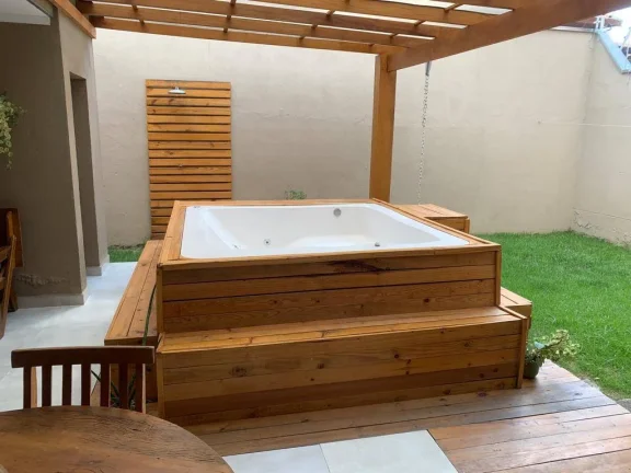 Imagem Permuta X Casa 3 Dormitórios sendo 1 suíte com closet